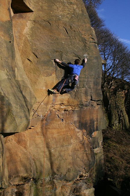 Dave Stucliffe makes the long awaited repeat of Cripples Revenge - E6  © Adi Gill