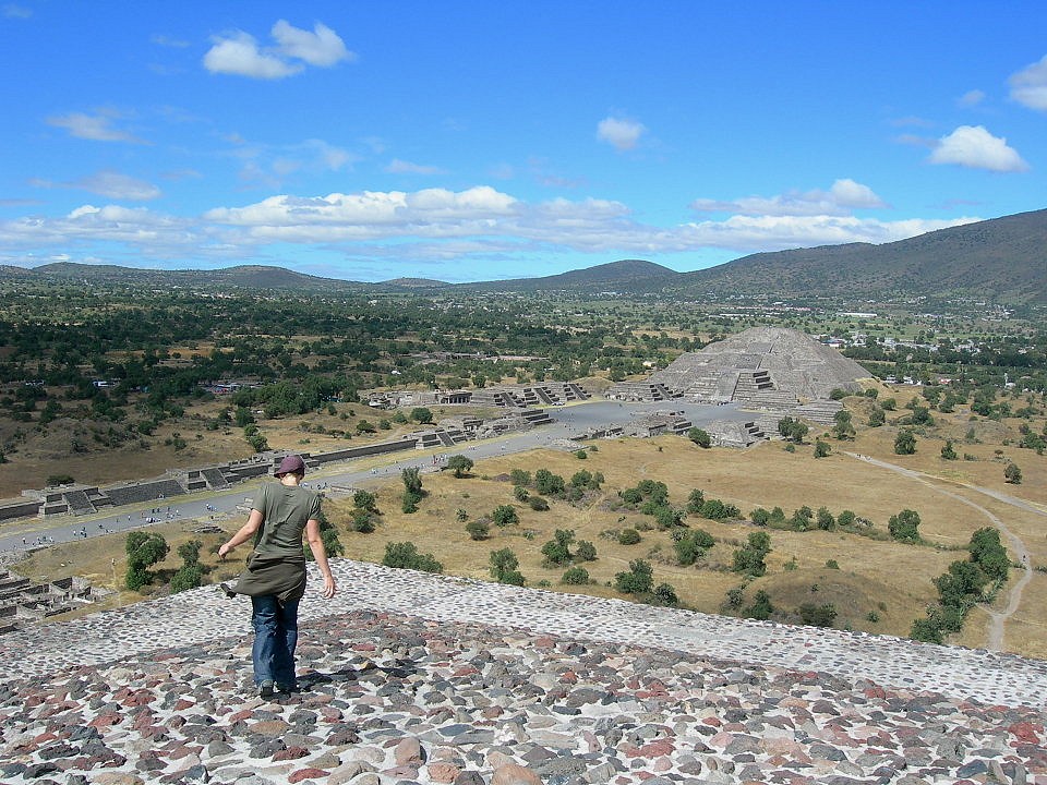 If you tire of volcanoes then bag some pre-hispanic pyramids  © Dan Bailey