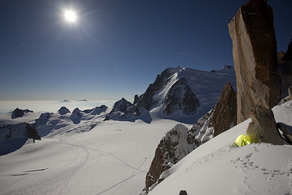 Testing the BD Firstlight Tent in Chamonix pre expedition  © Jon Griffith