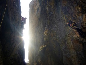 Climbers on The Honey Monster (E2) and Darkness at Noon (E5)  © Kafoozalem