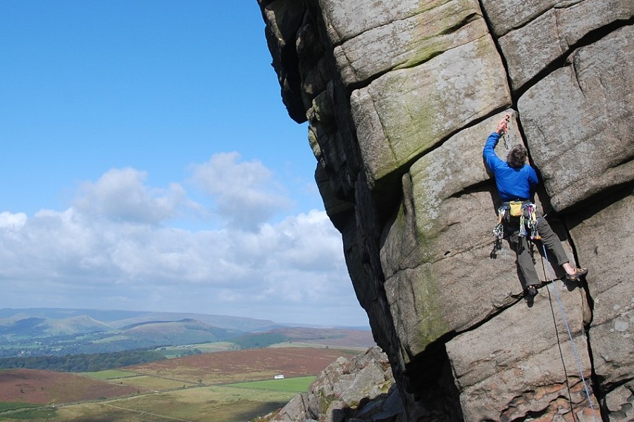 Helium Cam on the File at Higgar Tor  © UKClimbing Limited