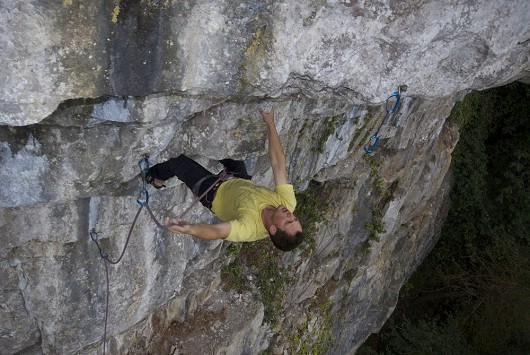 Tom Harrison attempting "Almost Me' F7c, Ban-y-gor.  © _m.cox_
