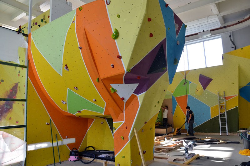More of the Marmot Loft. The whole fifth floor is devoted to bouldering  © UKC/UKH