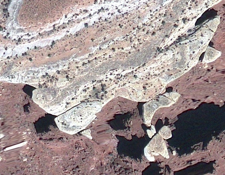 Century Crack on Google Earth  © GoogleEarth