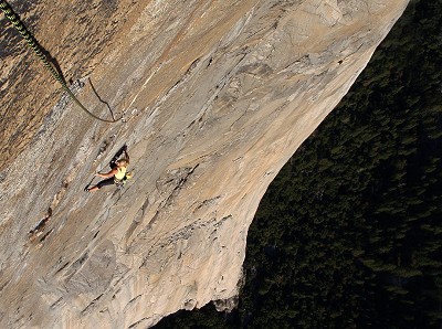Hazel Findlay on 'the move' pitch of Golden Gate, El Capitan, Yosemite  © Hazel Findlay Collection