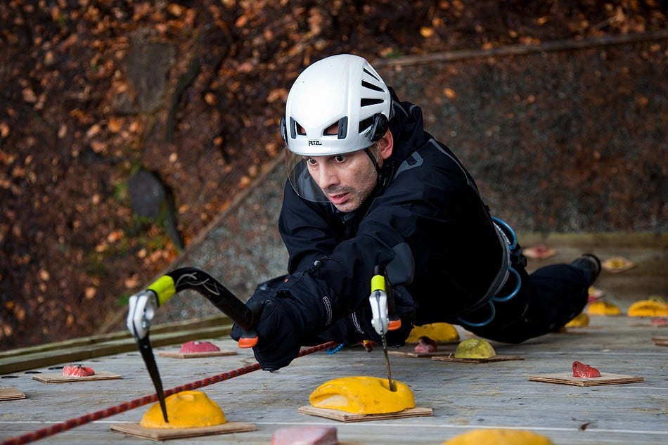 Drytool practice on the outdoor climbing tower at PyB  © Jack Geldard / UKC