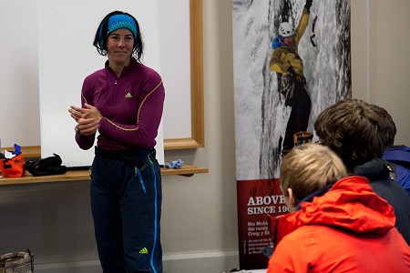 Rocio Siemens was on hand to teach winter specific first aid skills  © Jack Geldard / UKC