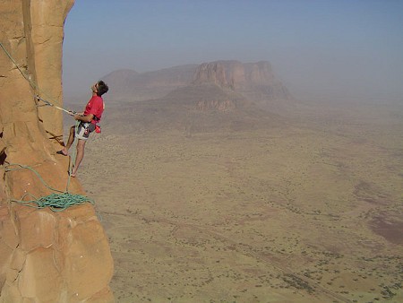 Kevin Thaw climbing at The Hand of Fatima, Mali  © Kevin Thaw Collection