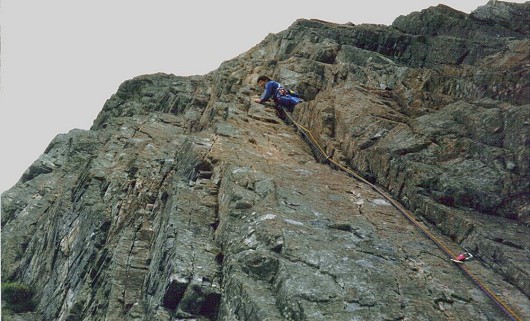 Grooved Arete, first pitch  © Colin Ogilvie