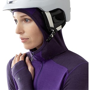 Women's SmartWool Midweight Hoody, helmet with hood detail  © SmartWool
