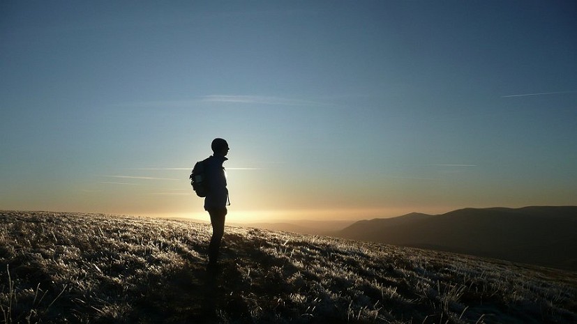 Looking towards the Howgills, from Wild Boar Fell  © Simon Caldwell