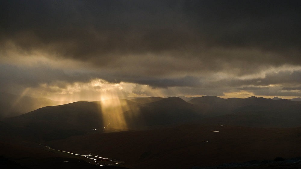 Sutherland light over Strath More. From Ben Hope.   © feepole