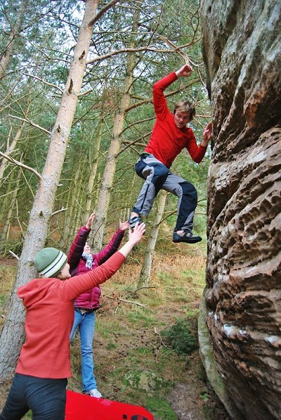 A missed slap! Rico Hines bouldering in Northumberland  © Chris Ellyatt