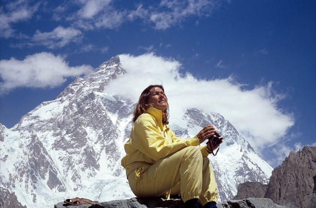 Wanda Rutkiewicz at K2 Base Camp.  © Individual Photographers/Vertebrate Publishing