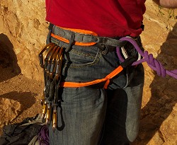 Lightweight Harnesses - Petzl Hirundos  © UKC Gear