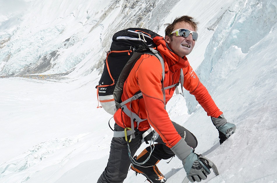 Ueli Steck Climbs on the Lhotse Face While Acclimatising for Everest 2012  © Garrett Madison