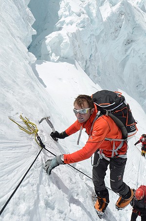 Ueli Steck Climbs on the Lhotse Face While Acclimatising for Everest 2012  © Garrett Madison