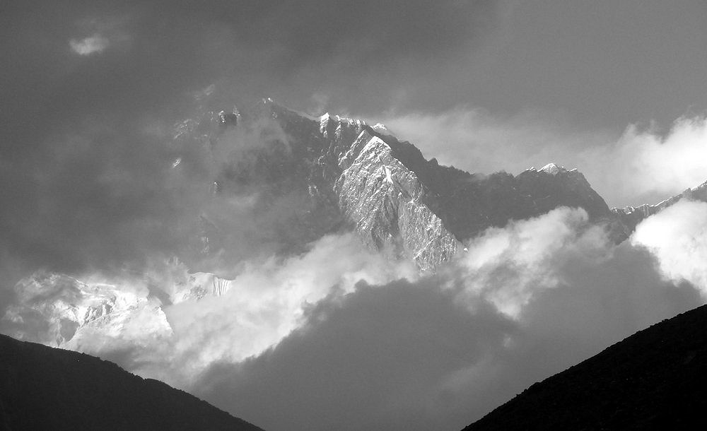 Lhotse from Tengboche  © Carpe Diem