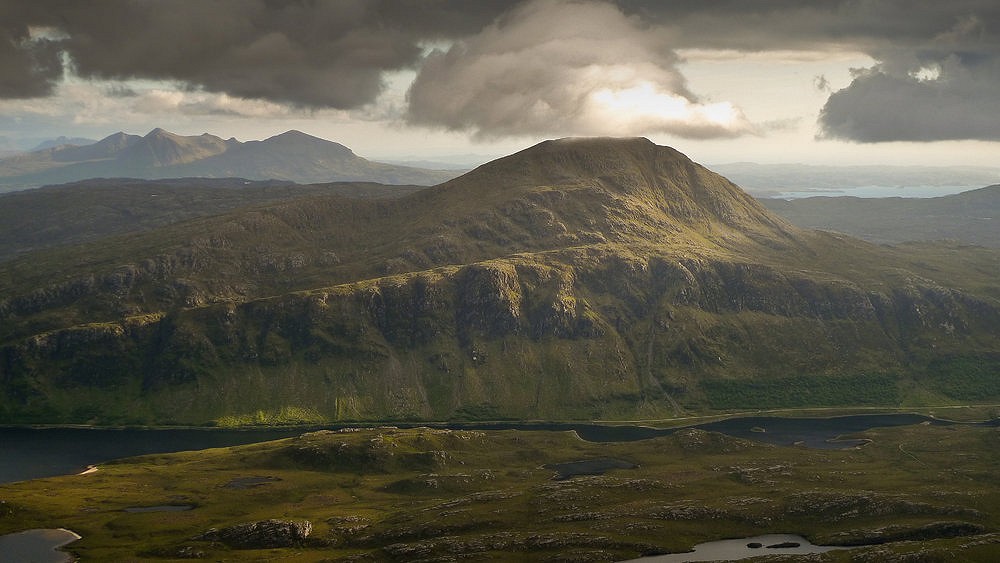 Ben Stack, with Quinag behind.  © feepole