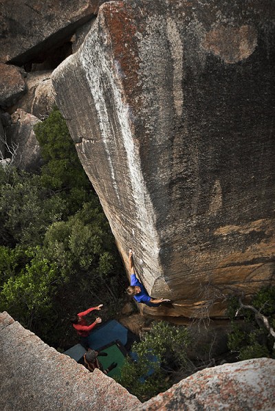 Nalle Hukkataival on his own Livin' large, 8C, Rocklands  © Hukkataival coll.