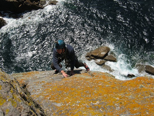 Callum on the last pitch of Terriers Tooth  © Log dog
