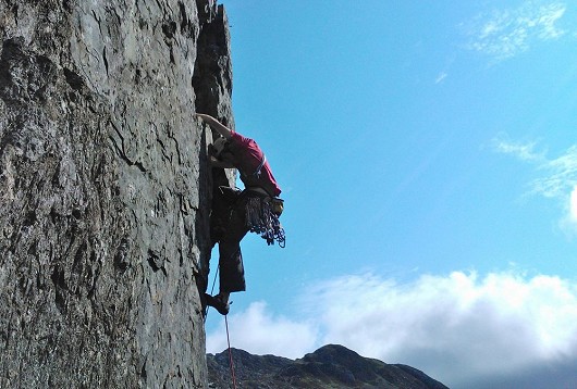Harry leading the first pitch of Cemetery Gates.  © zcsharp