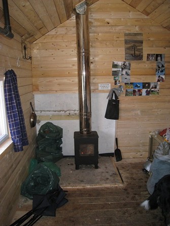 The Hutchie finally has a stove   © Neil Reid