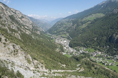 The view from Medji down the valley towards Sion  © Jack Geldard