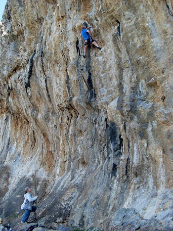On something steeper at Kalymnos wearing the Geshido Velcros  © Katy Forrester