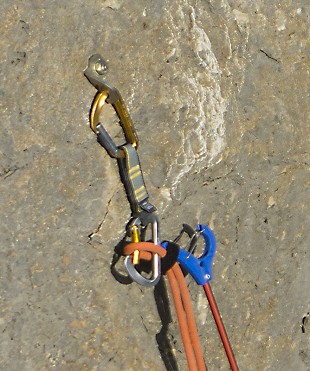 Diagram 2. Clipping the rope into a quickdraw  © UKC Articles