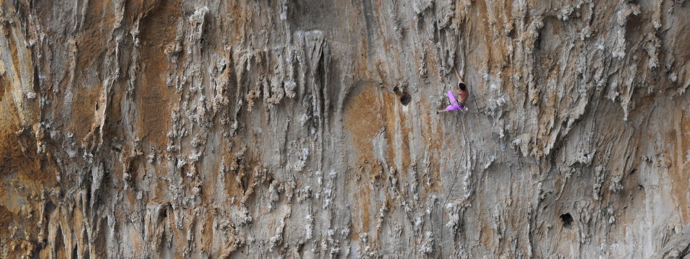 Climber in the Grande Grotte, Kalymnos  © WCC