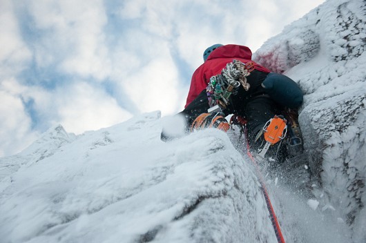Unsuccessful start to fingers ridge with no ice on the slab, we popped into red gully instead.  © Luke Dyer