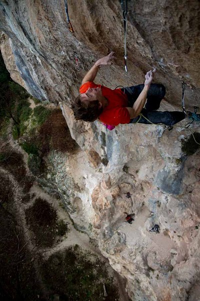 James Pearson on Deverse Royale 8c+  © James Pearson Collection