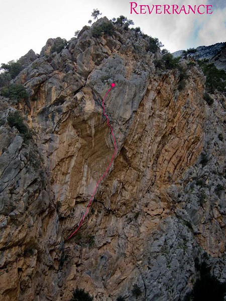 The awesome line of Reverrance - now an 8c+ from James Pearson  © James Pearson Collection