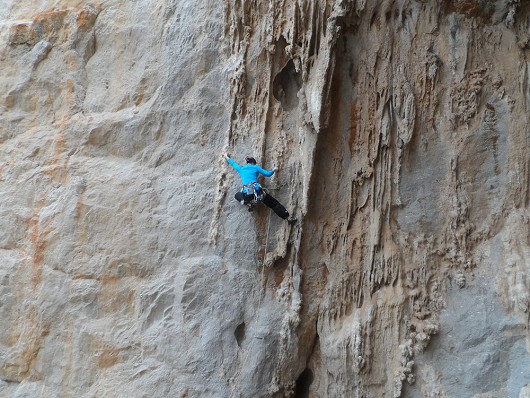 Emma climbing the tufas of Sicily  © emmaharrington