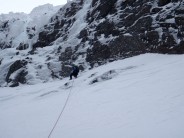 Jon leading the first pitch of Raeburn's Easy Route