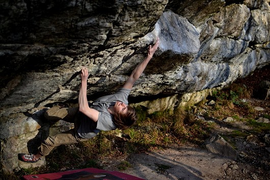 Bouldering in the evening  © Paul Tanner