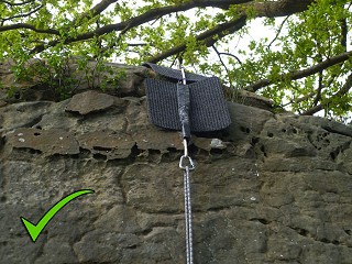 An example of a good set up. The karabiner and rope hang over the edge of the rock.   © Emma Harrington