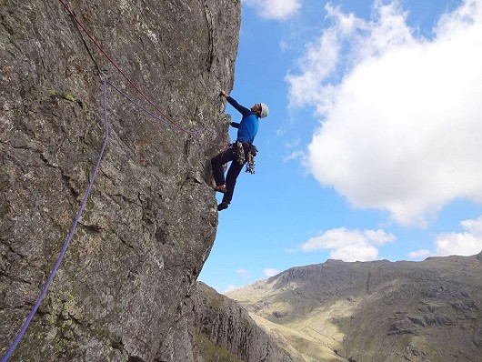 A rest before the thuggy bit. Central Pillar, Esk Buttress  © Shaw Brown