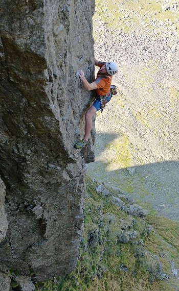 George Ullrich on the top section of Authentic Desire, E7 6b  © Calum Muskett