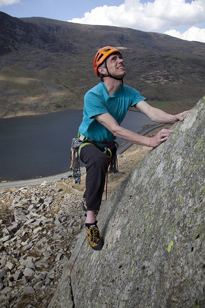 Alan James multi-pitching with the Boreal Silex in the Ogwen Valley, North Wales  © UKC Gear