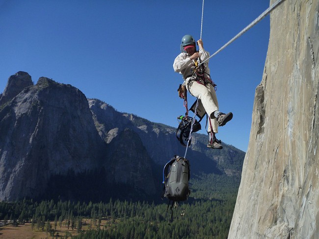 Awesome exposure jugging on El Cap  © Andy Kirkpatrick