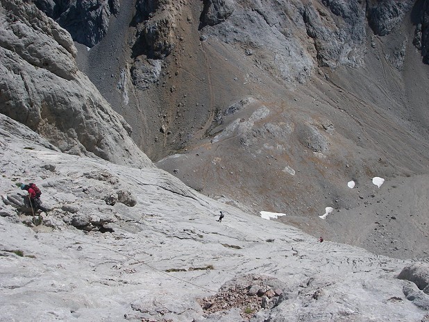 Climbers abseiling down the Direct Route &copy daWalt, Sep 2013  © daWalt