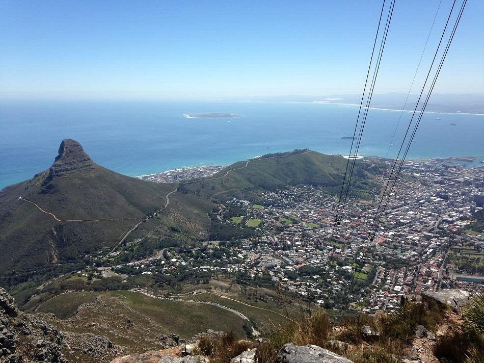 The view looking down on Cape Town from Table Mountain  © Hazel Findlay