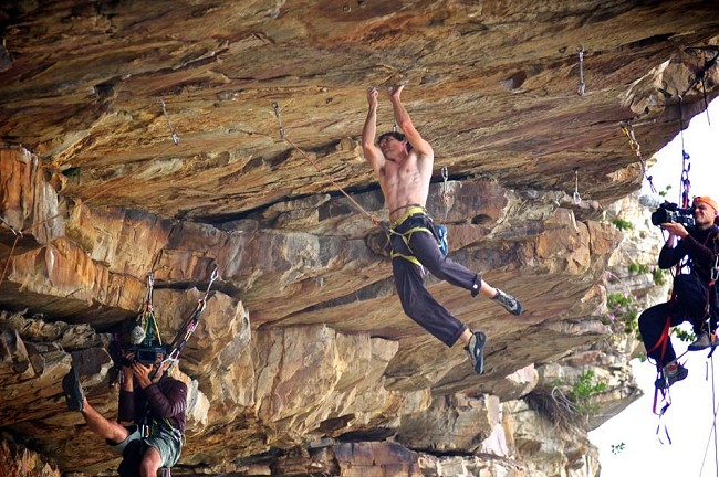Alex hanging from a mono finger jam on his first ascent of Green Peace 31 (8a+) at The Mine  © Jonathan Joseph