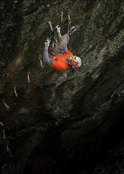 Andy Turner working on Powerdab M13 at The Works, Hodge Close  © Andy Rutherford