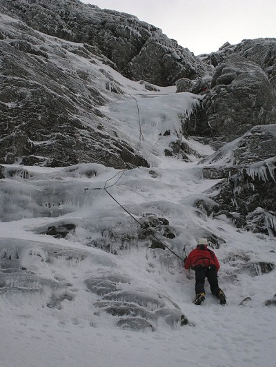 Following a party up the Icefall Finish  © Dan Bailey