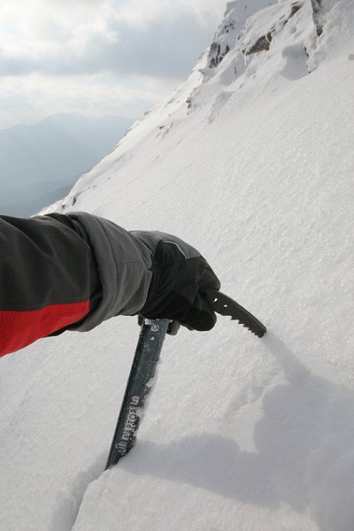 Lowe Alpine Raptor gloves ...and an axe with a spookily similar name  © Dan Bailey