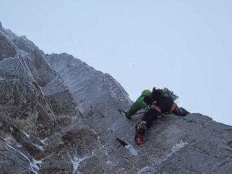 Murdoch on the difficult and sustained 2nd pitch of The Route of All Evil, IX,8  © John Orr