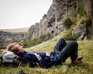 Jon Evans taking a break at San Juan crag  © Hot Rock